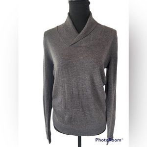 Murano luxurious Italian yarn Marino wool sweater.  Size small​